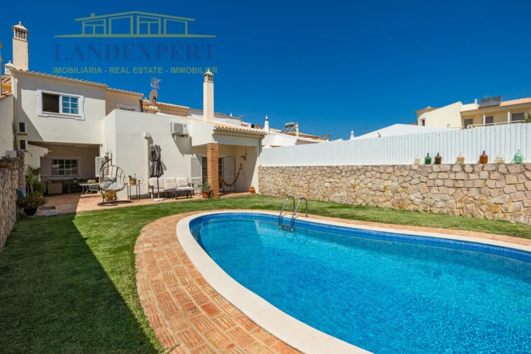 Moradia T4 para Venda em Albufeira e Olhos de Água Foto 51