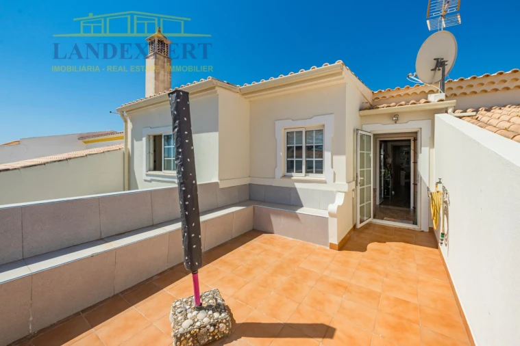 Moradia T4 para Venda em Albufeira e Olhos de Água Foto 60