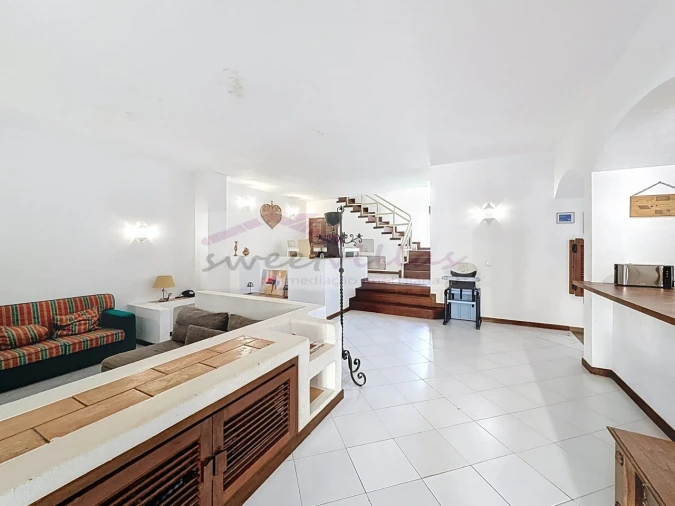 Moradia T3 para Venda em Albufeira e Olhos de Água Foto 4