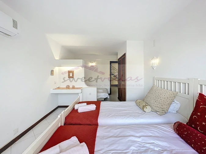 Moradia T3 para Venda em Albufeira e Olhos de Água Foto 13