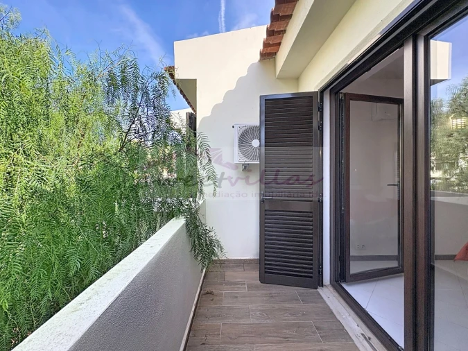 Moradia T3 para Venda em Albufeira e Olhos de Água Foto 21