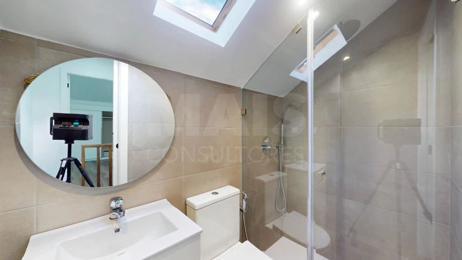 Apartamento T4 para Venda em Santa Iria de Azoia, São João da Talha e Bobadela Foto 4