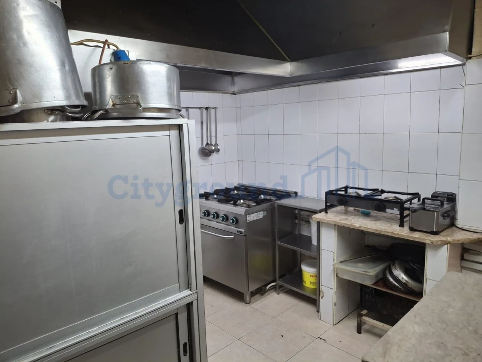 Loja para Venda em Odivelas Foto 14