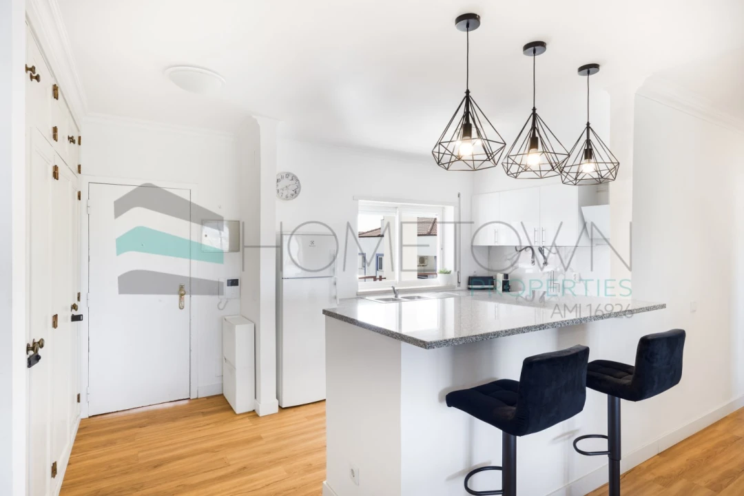 Apartamento T2 para Venda em Quarteira Foto 12