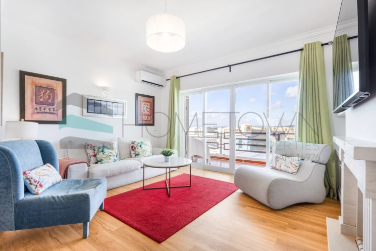 Apartamento T2 para Venda em Quarteira Foto 2