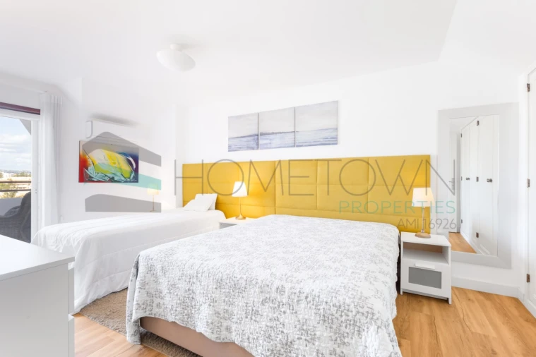 Apartamento T2 para Venda em Quarteira Foto 19