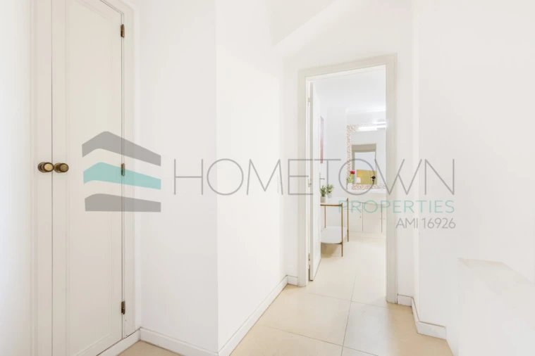 Apartamento T2 para Venda em Quarteira Foto 21