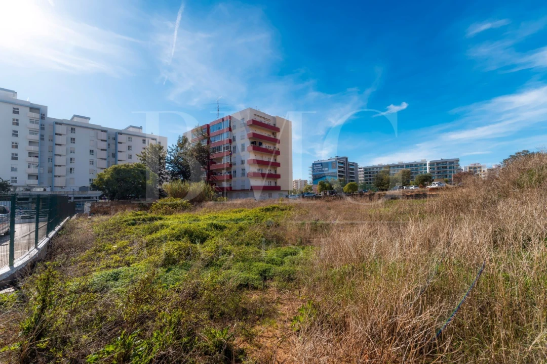 Terreno para Venda em Faro (Sé e São Pedro) Foto 13