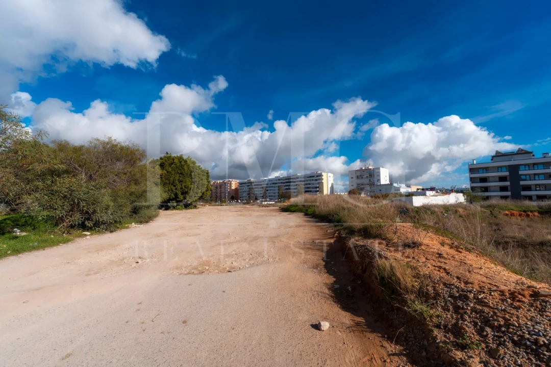 Terreno para Venda em Faro (Sé e São Pedro) Foto 24