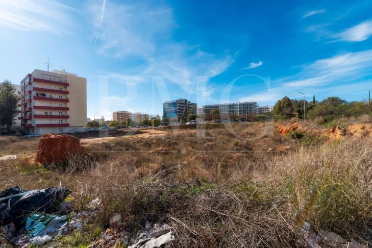 Terreno para Venda em Faro (Sé e São Pedro) Foto 17