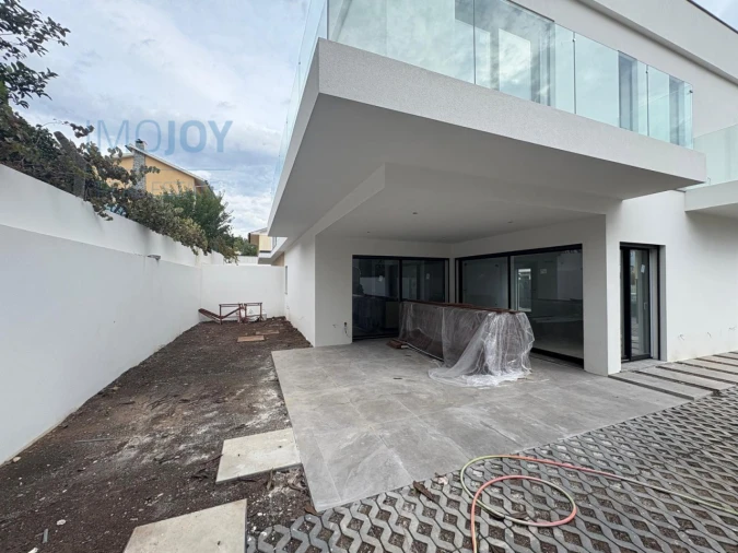 Moradia T3 para Venda em São Domingos de Rana Foto 21