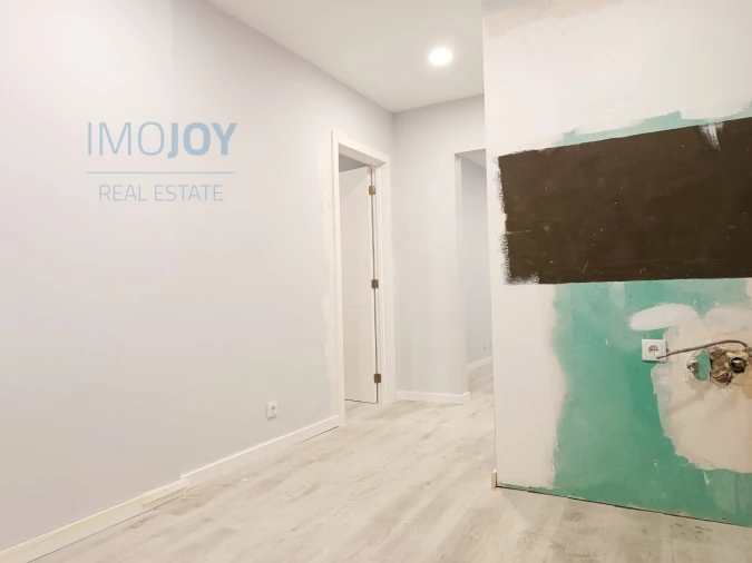 Apartamento T2 para Venda em Algés, Linda-A-Velha e Cruz Quebrada-Dafundo Foto 6