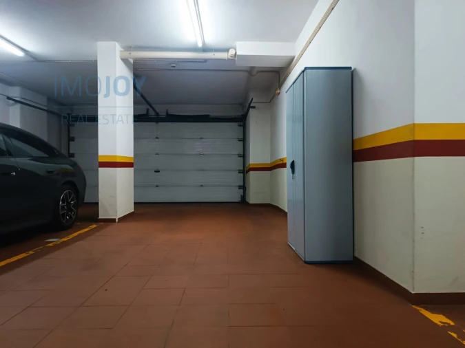 Apartamento T3 para Arrendamento em Carnaxide e Queijas Foto 43