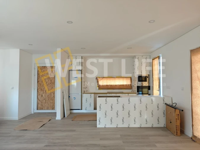 Moradia T3 para Venda em Azueira e Sobral da Abelheira Foto 10