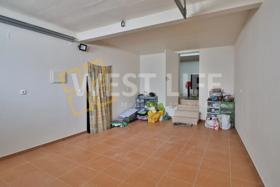 Moradia T3 para Venda em São Pedro da Cadeira Foto 30