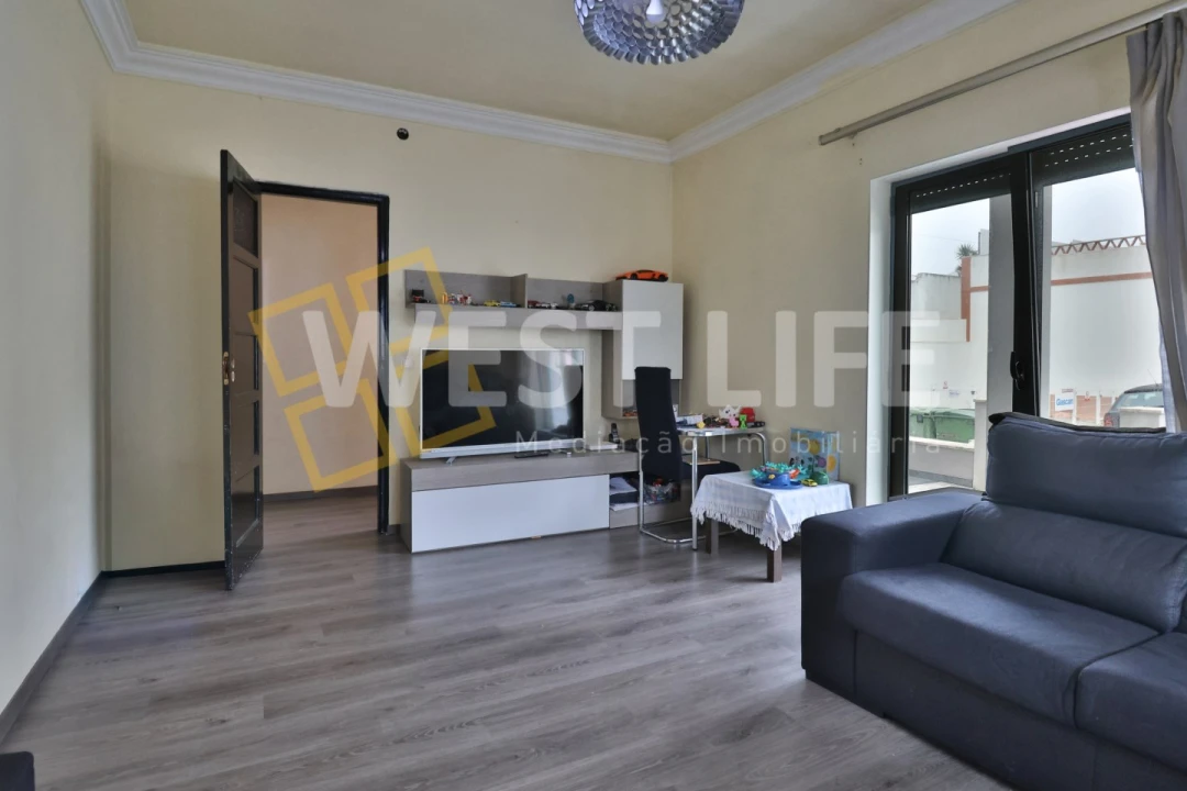 Moradia T3 para Venda em São Pedro da Cadeira Foto 5