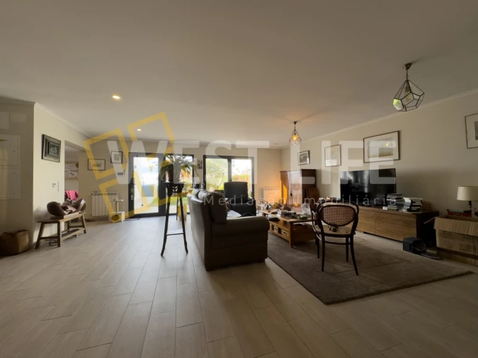 Moradia T4 para Venda em Silveira Foto 5