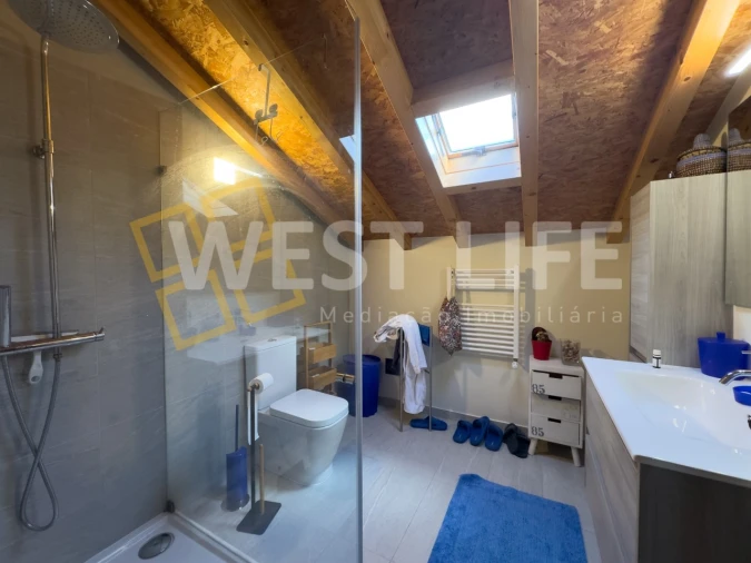 Moradia T4 para Venda em Silveira Foto 15