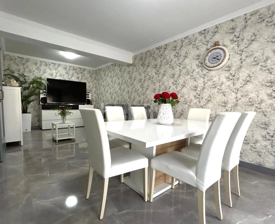 Apartamento T2 para Venda em Santa Maria da Feira, Travanca, Sanfins e Espargo Foto 2