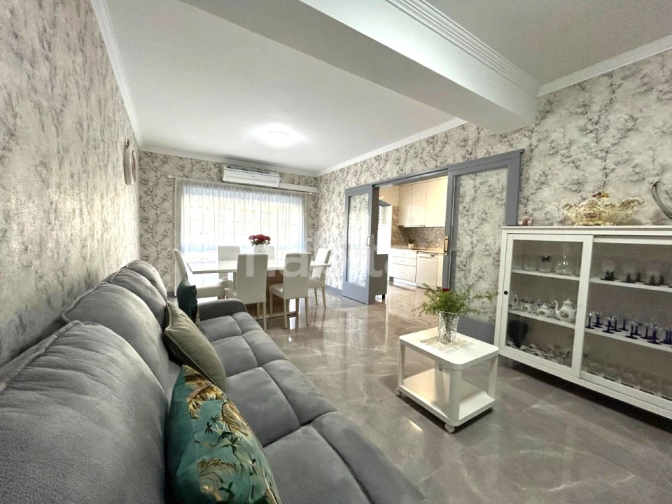 Apartamento T2 para Venda em Santa Maria da Feira, Travanca, Sanfins e Espargo Foto 1