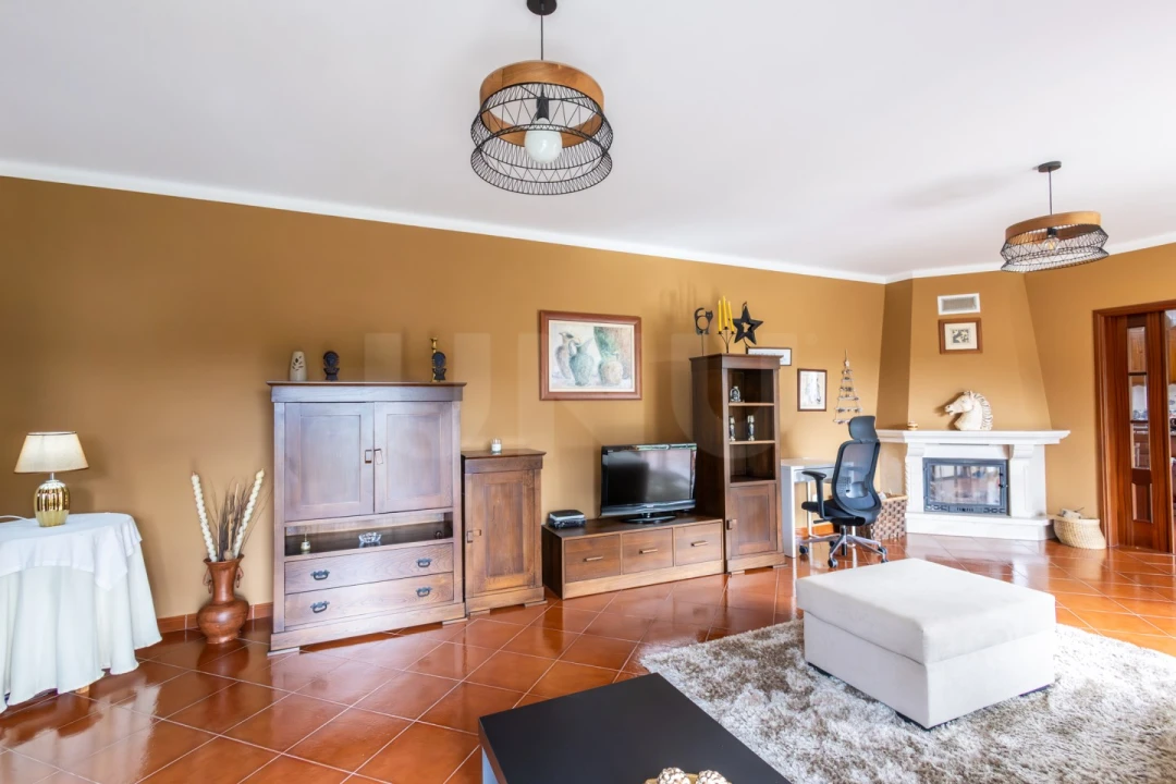 Moradia T3 para Venda em Nadadouro Foto 4