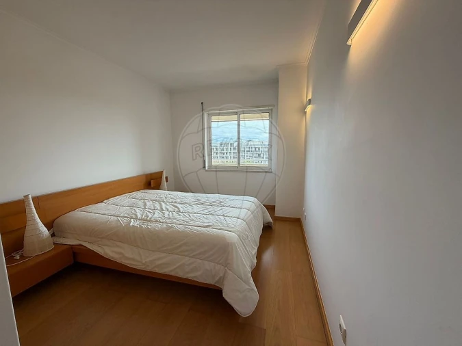 Apartamento T1 para Arrendamento em Lumiar Foto 20