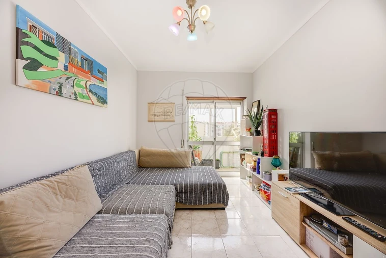 Apartamento T1 para Venda em Baixa da Banheira e Vale da Amoreira Foto 6