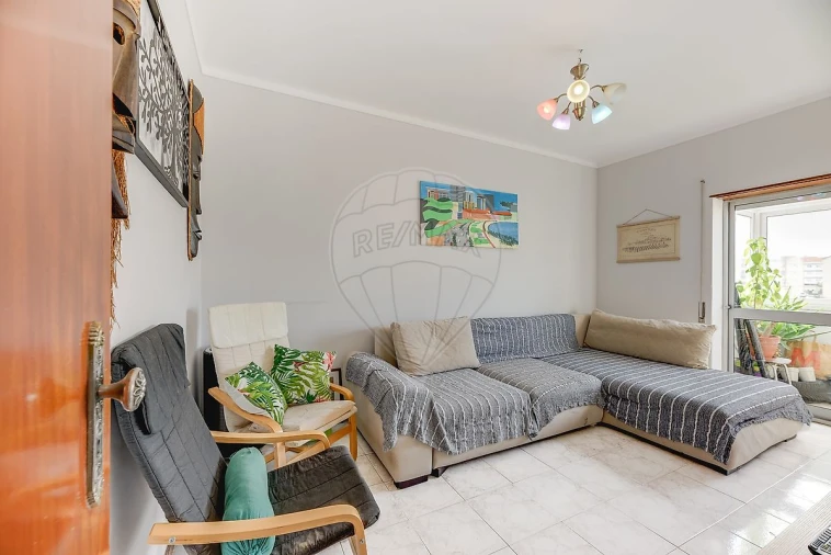 Apartamento T1 para Venda em Baixa da Banheira e Vale da Amoreira