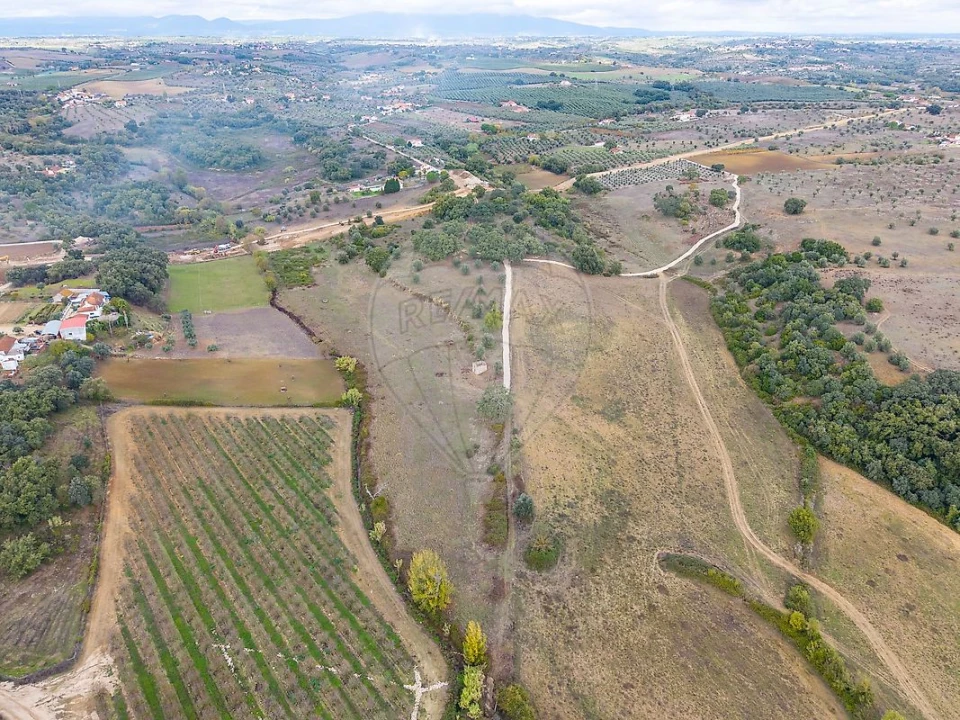 Moradia T2 para Venda em Casével e Vaqueiros Foto 18