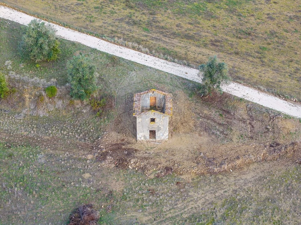Moradia T2 para Venda em Casével e Vaqueiros Foto 31
