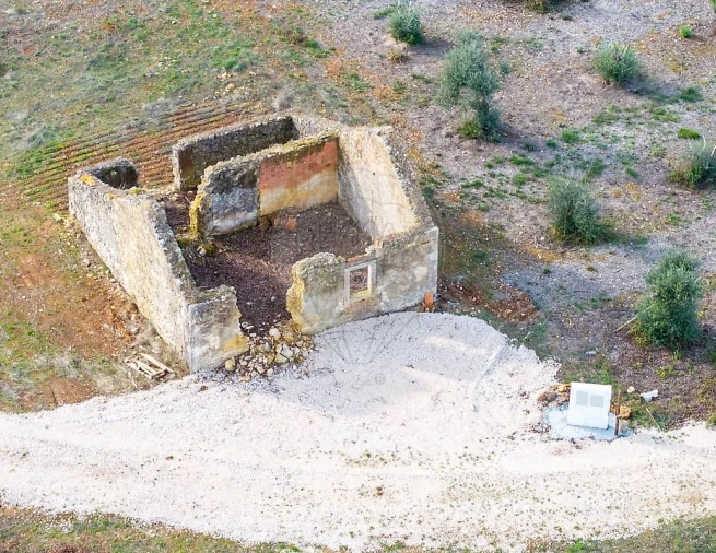 Moradia T2 para Venda em Casével e Vaqueiros Foto 24