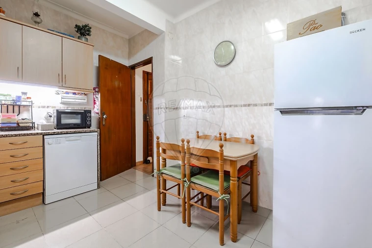 Apartamento T3 para Venda em Vila Franca de Xira Foto 12