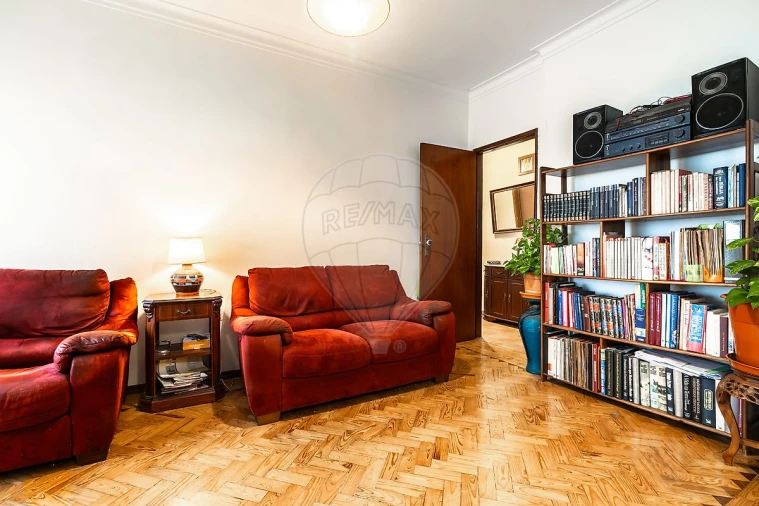 Apartamento T3 para Venda em Vila Franca de Xira Foto 5