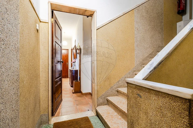 Apartamento T3 para Venda em Vila Franca de Xira Foto 25