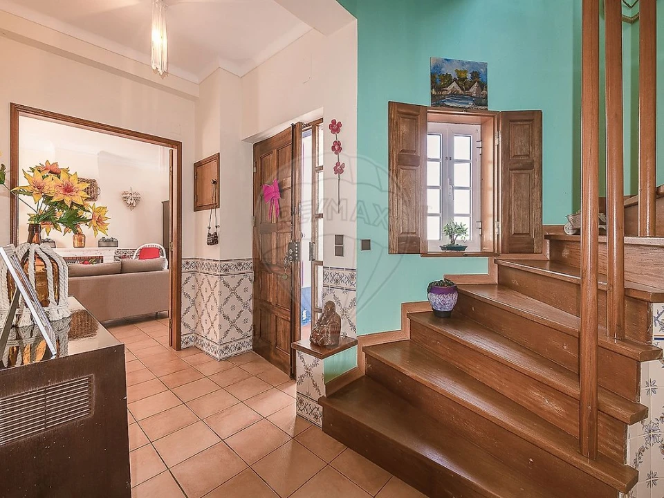 Moradia T3 para Venda em Carvoeira Foto 8