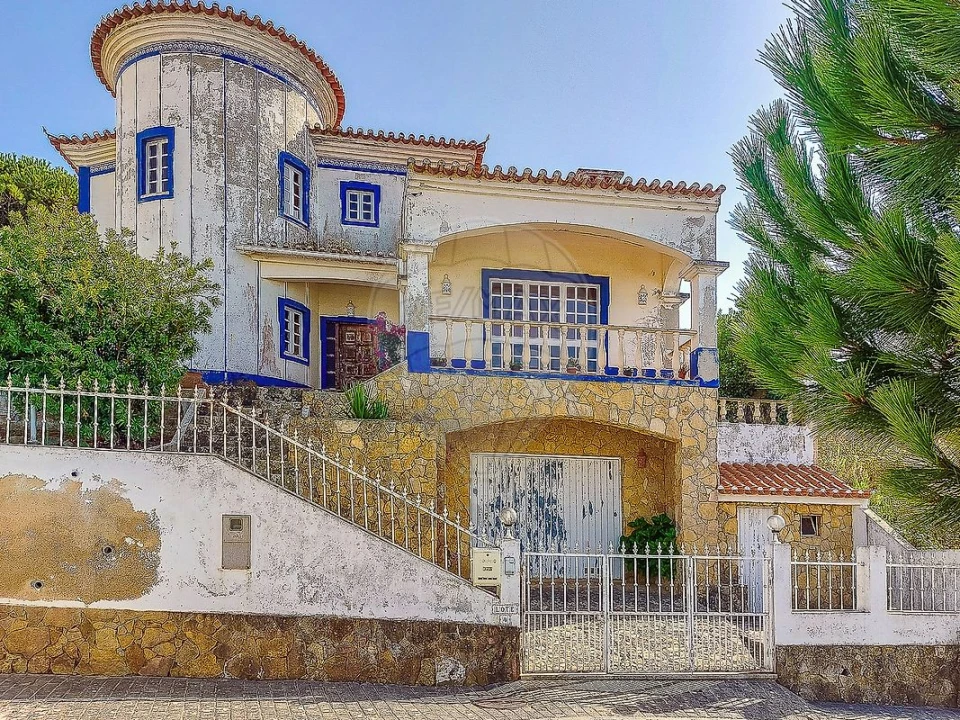 Moradia T3 para Venda em Carvoeira Foto 1