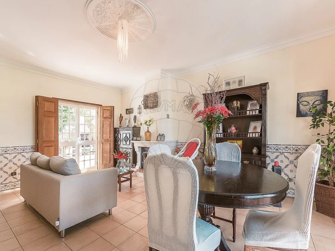 Moradia T3 para Venda em Carvoeira Foto 2