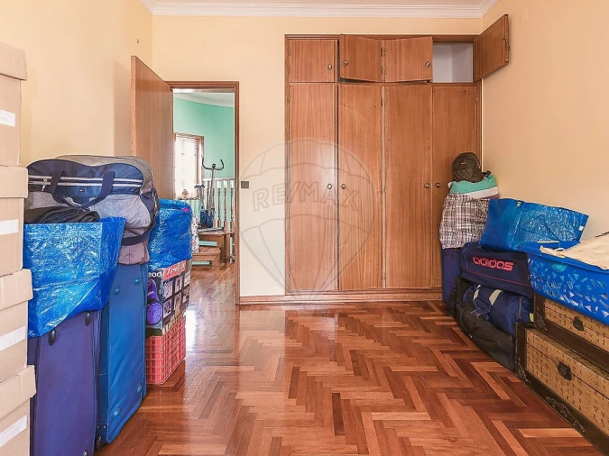 Moradia T3 para Venda em Carvoeira Foto 19