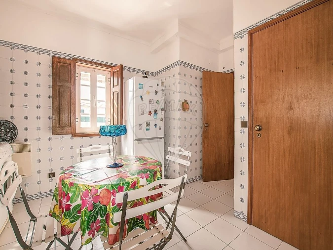 Moradia T3 para Venda em Carvoeira Foto 7