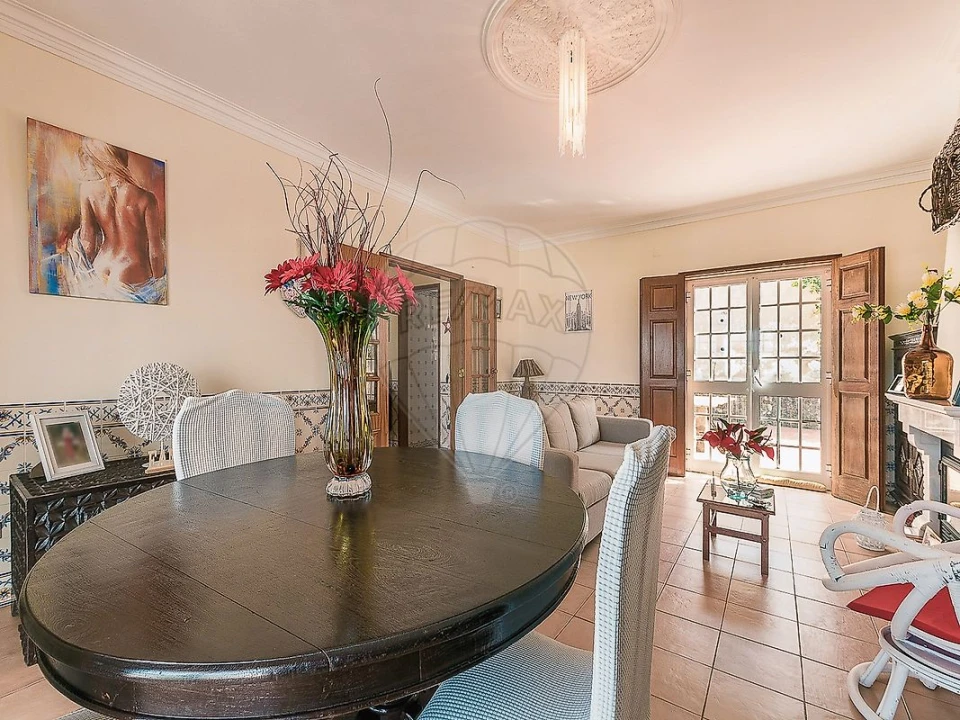 Moradia T3 para Venda em Carvoeira Foto 4