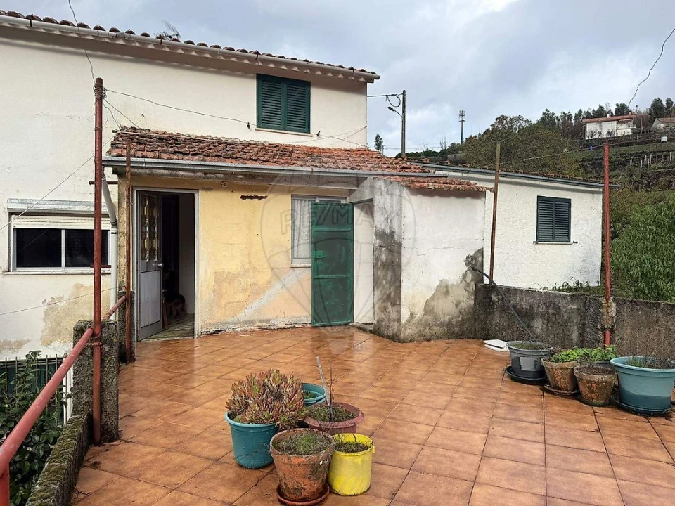 Moradia T5 para Venda em Aldeia das Dez Foto 1