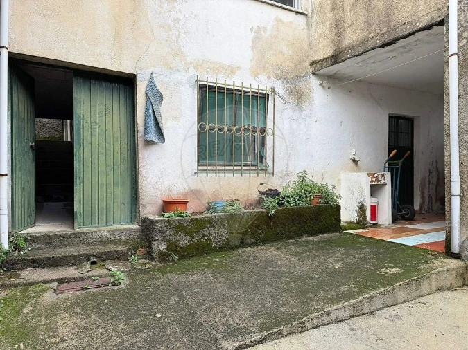 Moradia T5 para Venda em Aldeia das Dez Foto 7