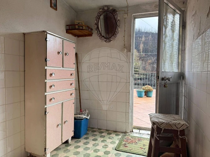 Moradia T5 para Venda em Aldeia das Dez Foto 16