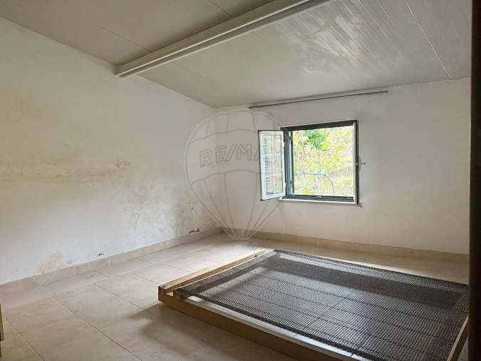 Moradia T5 para Venda em Aldeia das Dez Foto 19