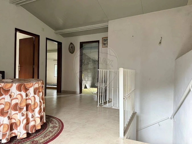 Moradia T5 para Venda em Aldeia das Dez Foto 11