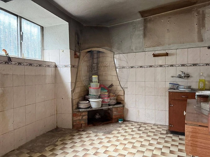 Moradia T5 para Venda em Aldeia das Dez Foto 17