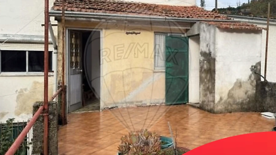 Moradia T5 para Venda em Aldeia das Dez