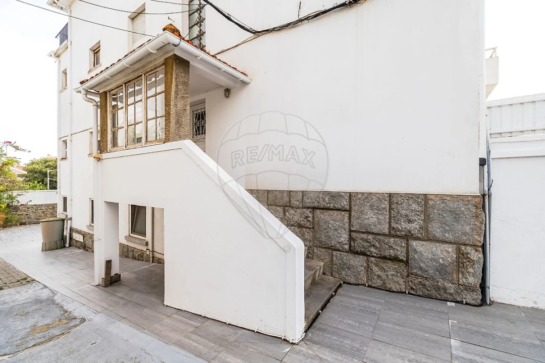 Apartamento T3 para Venda em Carcavelos e Parede Foto 36