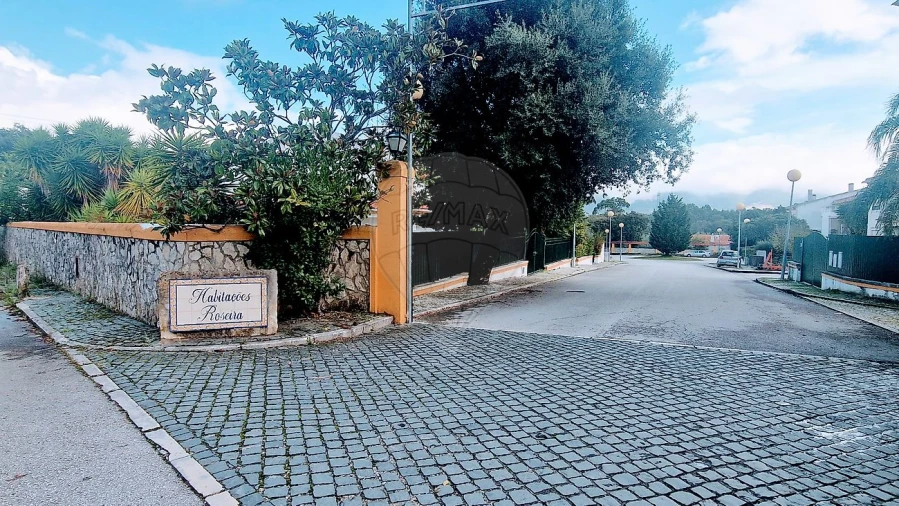 Moradia T3 para Venda em Benedita Foto 4