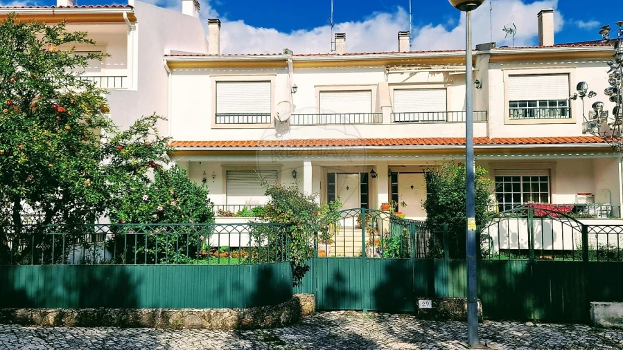 Moradia T3 para Venda em Benedita Foto 1